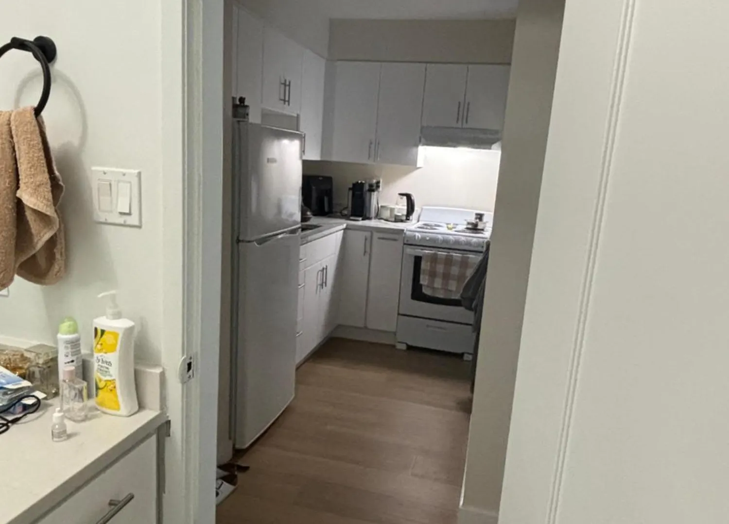 Ferienwohnung Cosy Living: Your Private Urban Retreat Vancouver Kanada