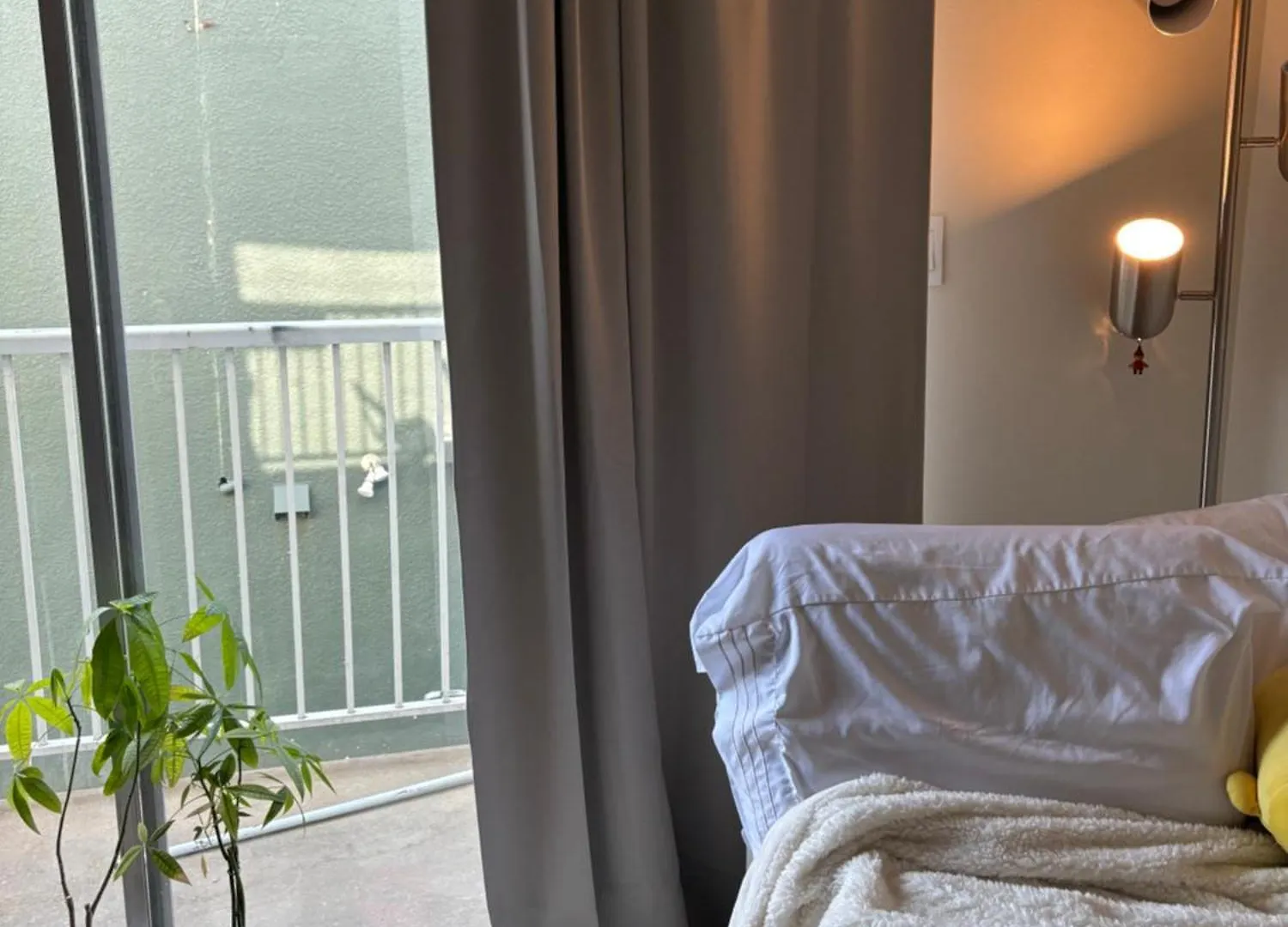Apartment Ferienwohnung Cosy Living: Your Private Urban Retreat Vancouver Kanada